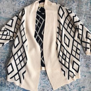 Flowy cream and black Sweater